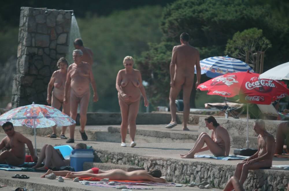 Cove Pyramid Shower Top pics - A naturist values sincerity, as well as honesty and openness