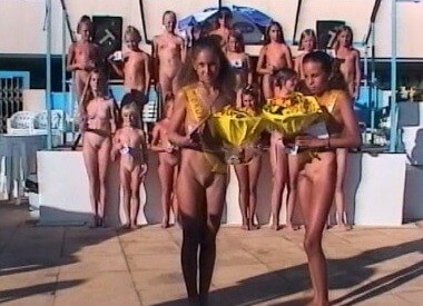 Video Nudism Junior Miss Pageant France 7 - A life free of unnecessary worries is a hallmark of naturism