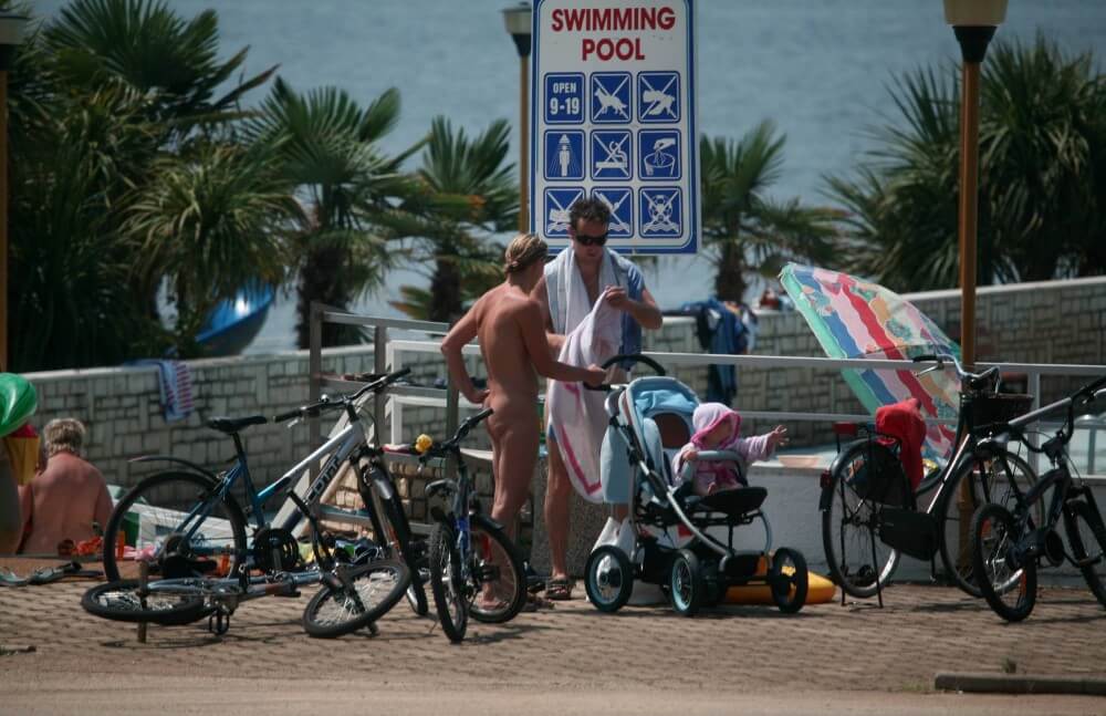 Poolside Camp Gathering pics - The concept of being without clothes