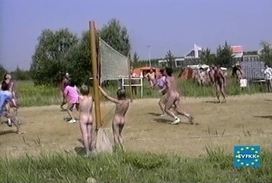 EVFKK - Miss Volleyball - Melting under the scorching sun, I sunbathe naked