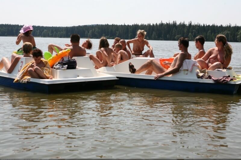 Naturis by LAKE FOREST FRIENDS - Spectators are permitted to be naked