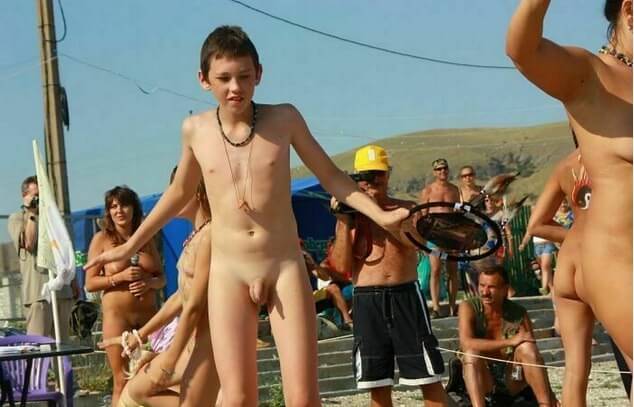 Nudists in Crimea photos - Nudity in nudism is a form of honesty with oneself