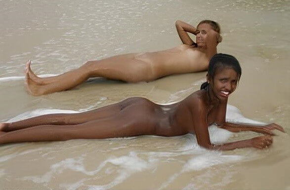 Brazilian Nudists # 1 pics - Love for oneself and nature as the foundation of the naturist lifestyle