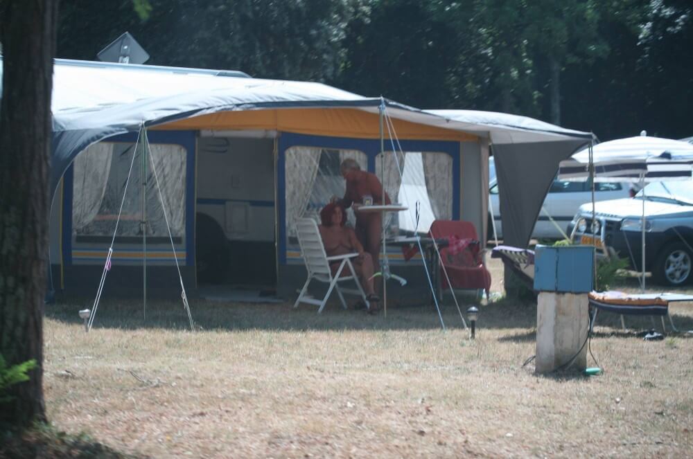 Avila FKK Camping Ground pics - Nudity fosters the development of trust and sincere relationships
