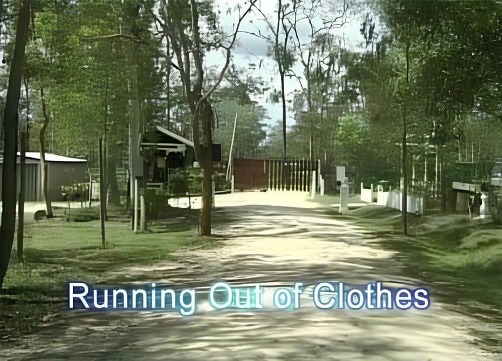 Enature - Running out of clothes - Nudist practices help foster respect for differences and individuality