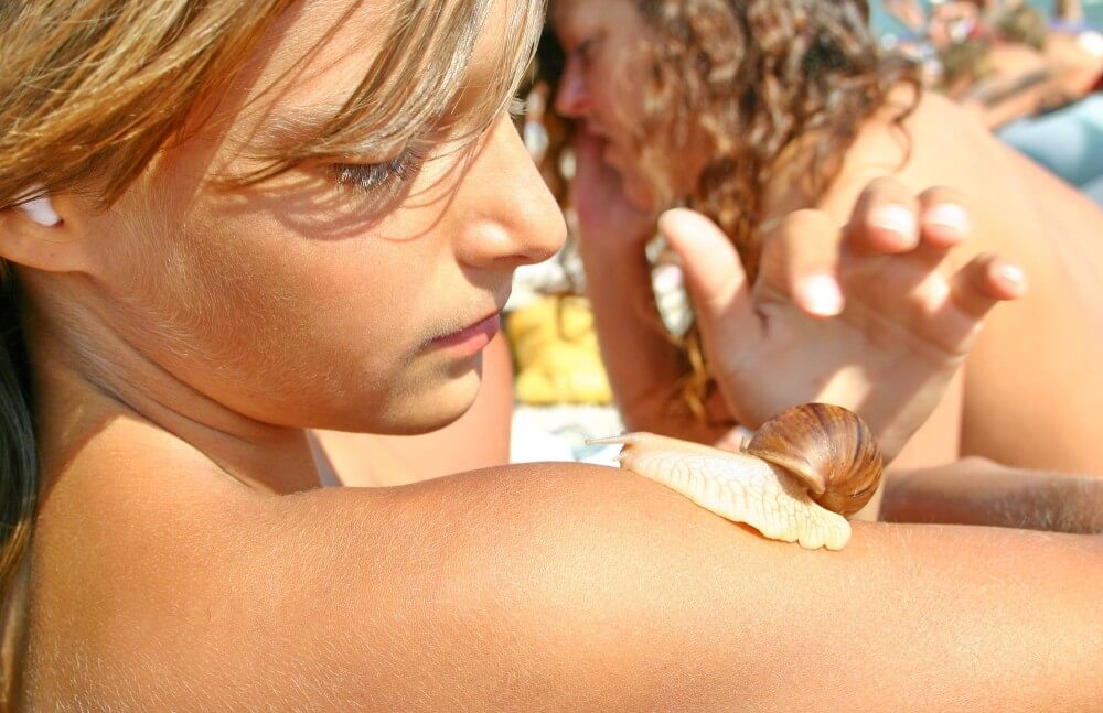 Ulitka Play On the Beach pics - Naturism and the ecological sustainability of natural recreation areas