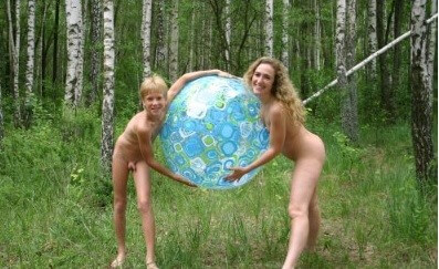 Crimea Family Sand Profile photo gallery - Nudity fosters trust and honesty