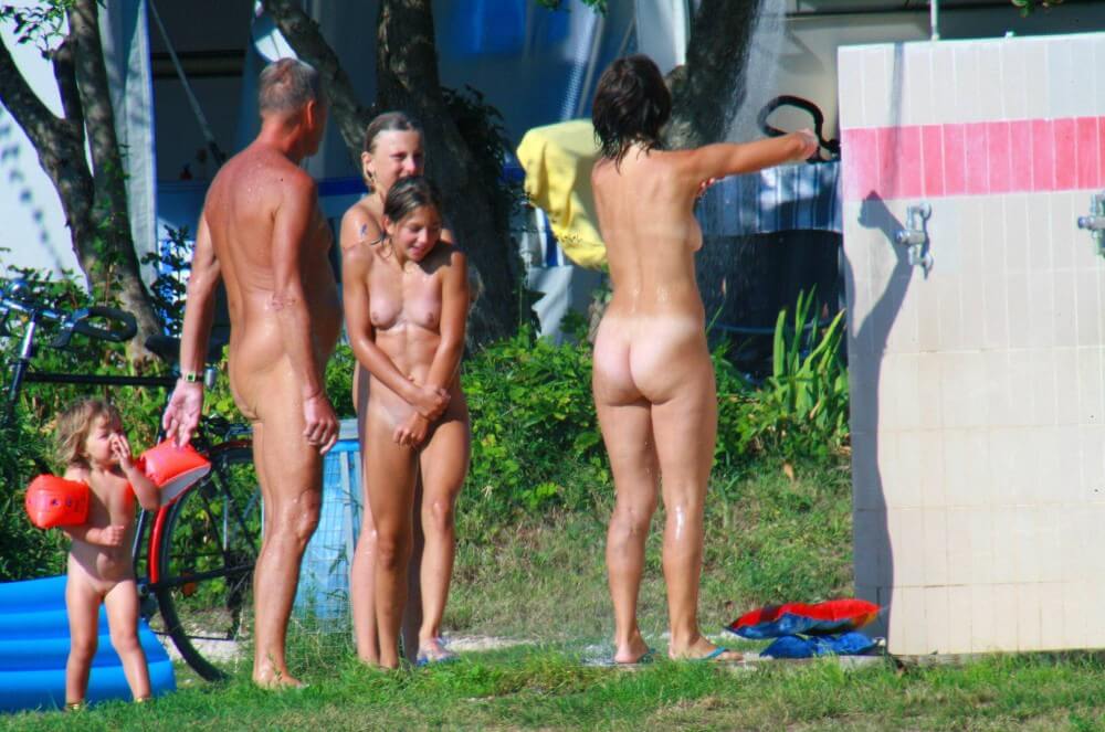 Ula FKK Water Toy pics - Nature provides inspiration and energy for the practice of naturism and nudism