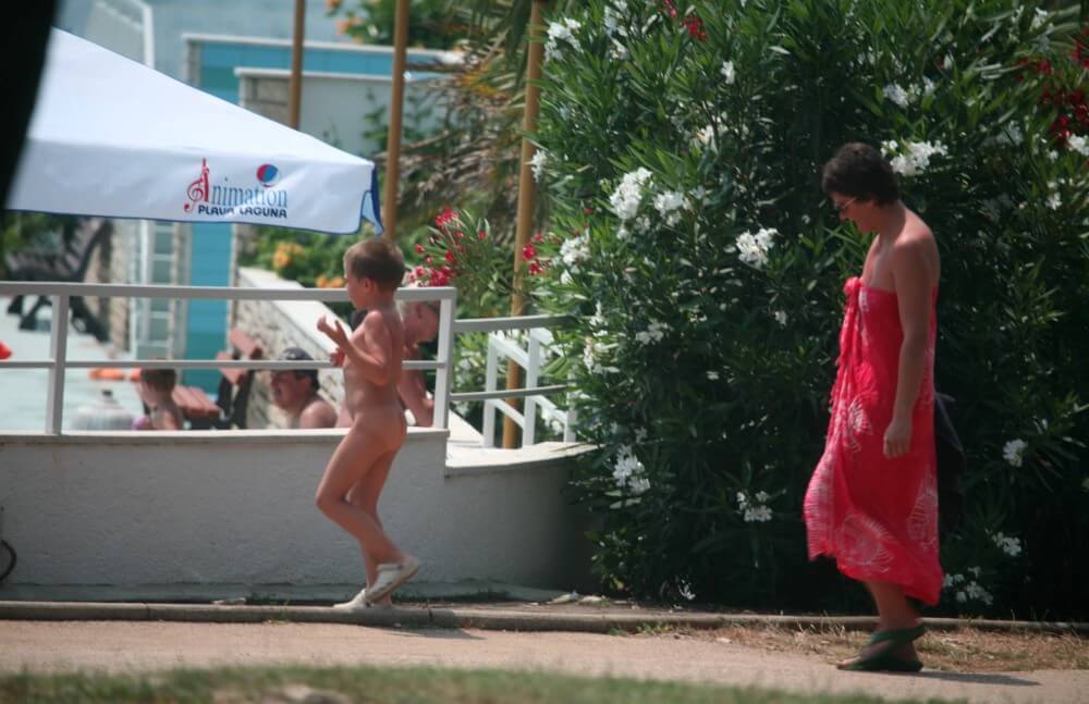 Naturist Pool Walkaround pics - Nudism and naturism value harmony and balance