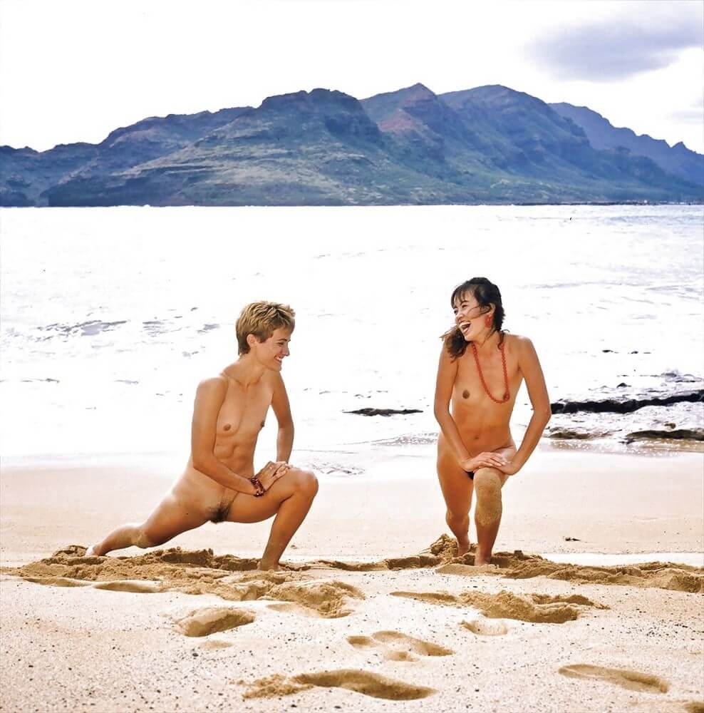 Retro naturism photos - Loyal Followers of the Movement