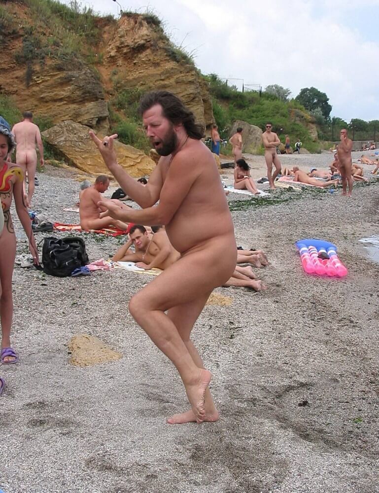 Afternoon Beach Delight pics - Naturalness and freedom go hand in hand with naturism
