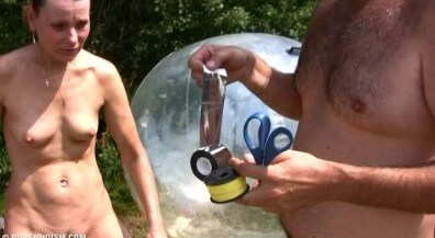 Daytime family picnic # 1 - Nudism helps strengthen friendships