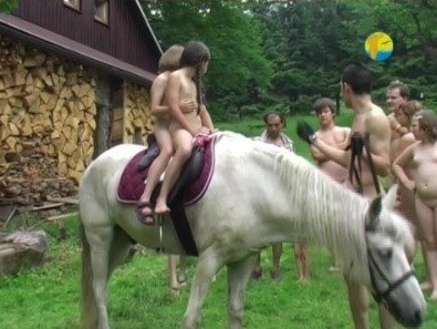 Naturist Freedom: In the Sun - The body is a reflection of inner beauty and harmony in naturism and nudism