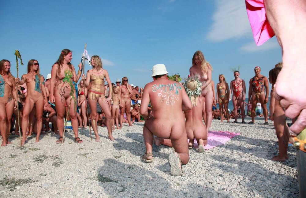 Naturist Boy Sun Warrior pics - Naturism and nudism value openness and sincerity