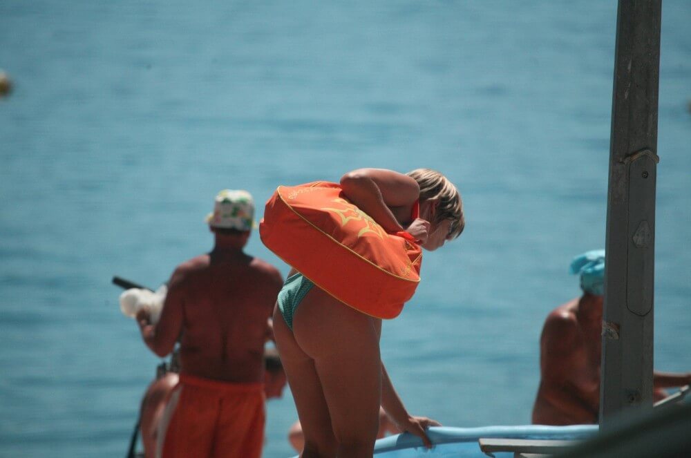 Sunnyside Water Shore pics - Nudity helps us better understand ourselves and those around us