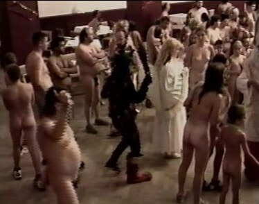 Enature - Christmas Kinder Spiele - Happiness is achieved by embracing naturism and nudism in ones life