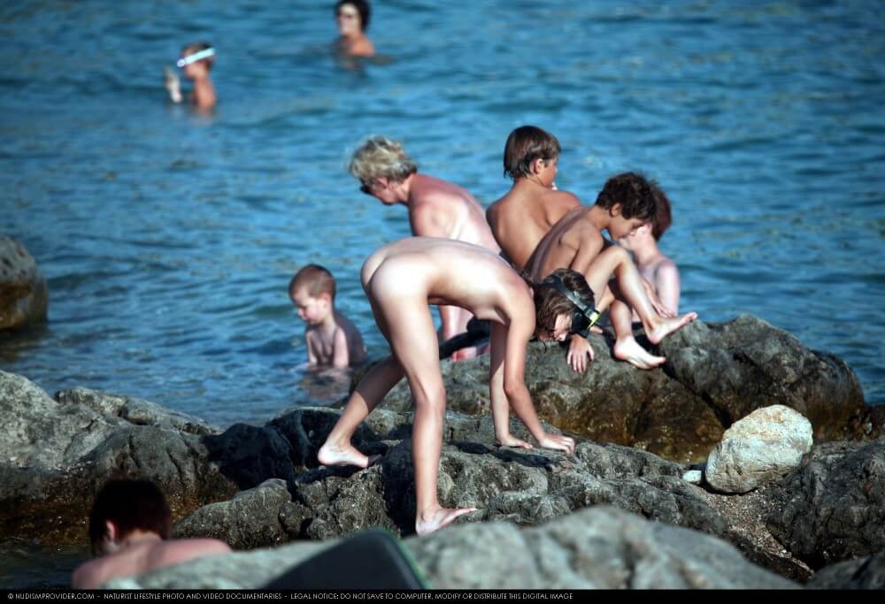 Summer day on the Black Sea photos - Nudism and naturism encourage a love of nature and oneself