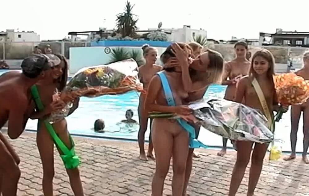 Nudist girls beauty contest video France - Sunat Natplus HD - Nudism contributes to the strengthening of psychological health